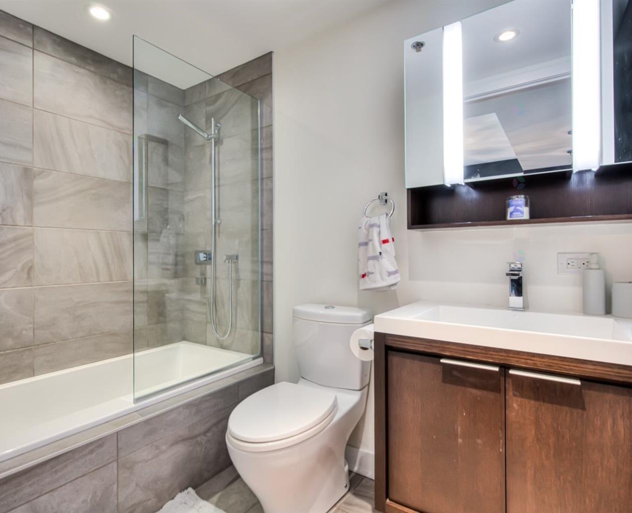 For rent: Les Bassins du Havre — 4