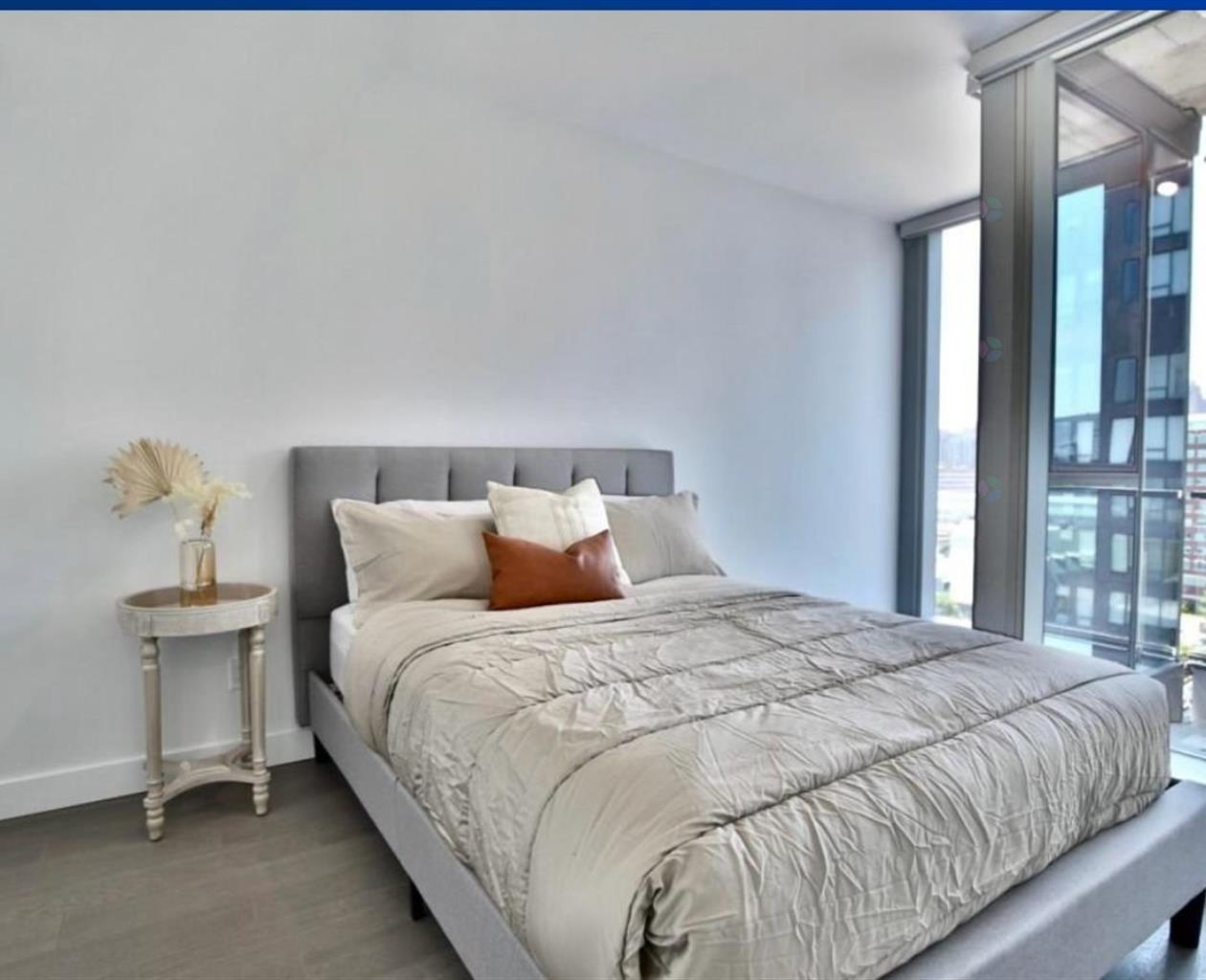 For rent: René-Lévesque 1112 — 4